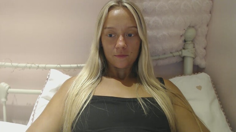 Luna_ukx's Streamate show and profile