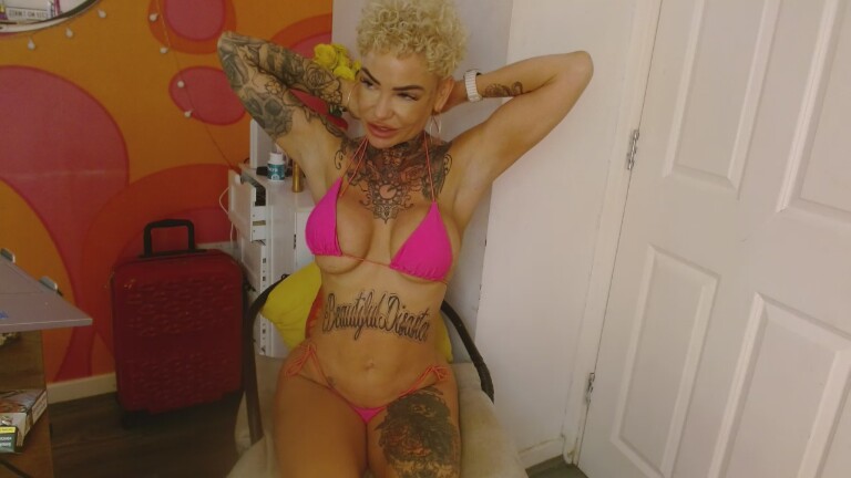 PhoenixK's Streamate show and profile