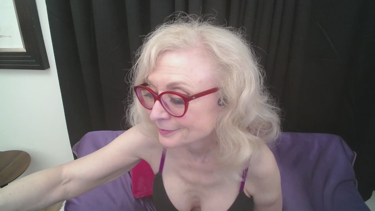 NinaHartley