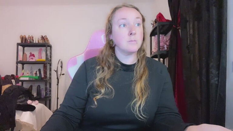 GoddessKisica's Streamate show and profile