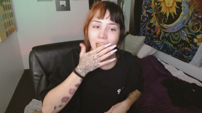 ToriiHayze's Streamate show and profile