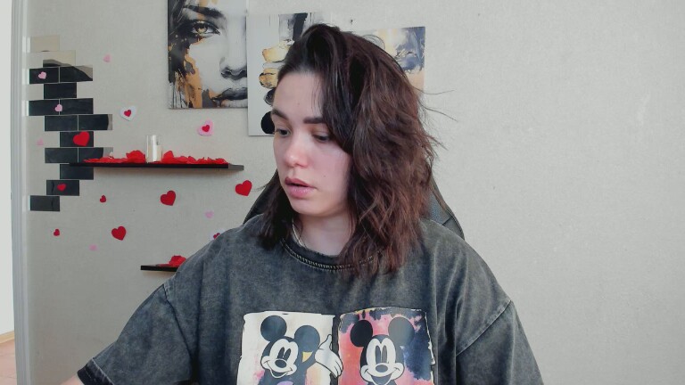 GlamNova's Streamate show and profile