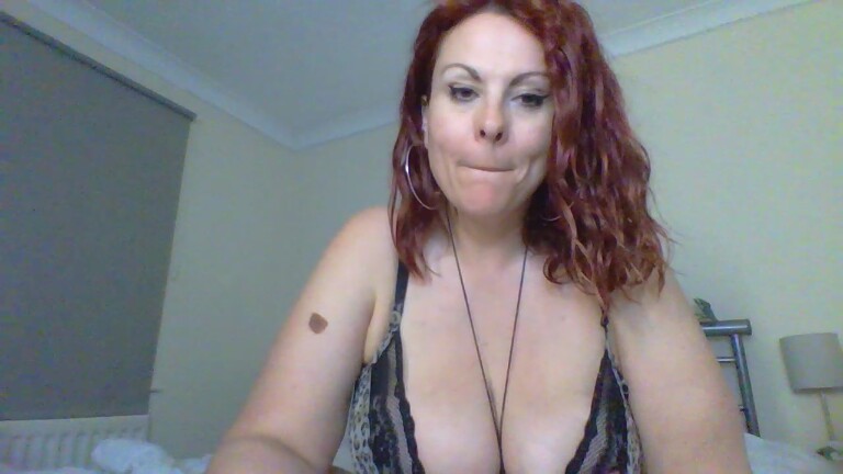 Boredhousewifex's Streamate show and profile